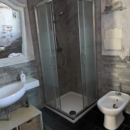 Perla Sikula Etna Pool Agnone Bagni